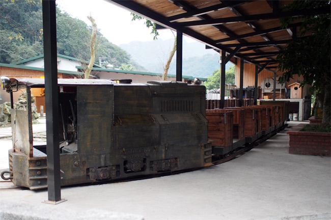 猴硐（ホウトン）炭鉱トロッコ1342.jpg