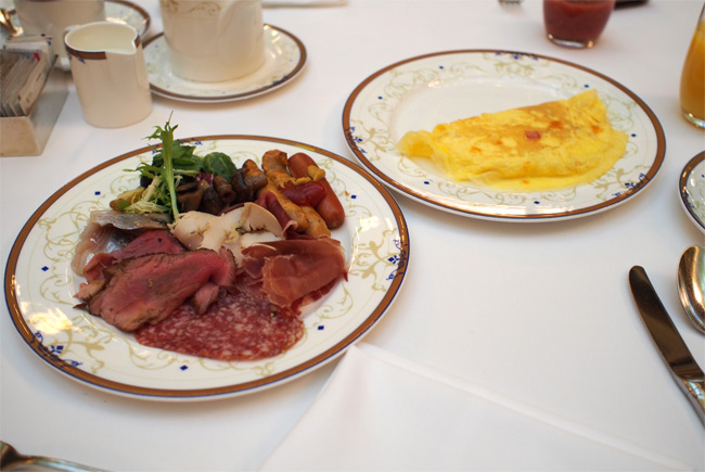 モスクワ メトロポールホテル朝食2485.jpg